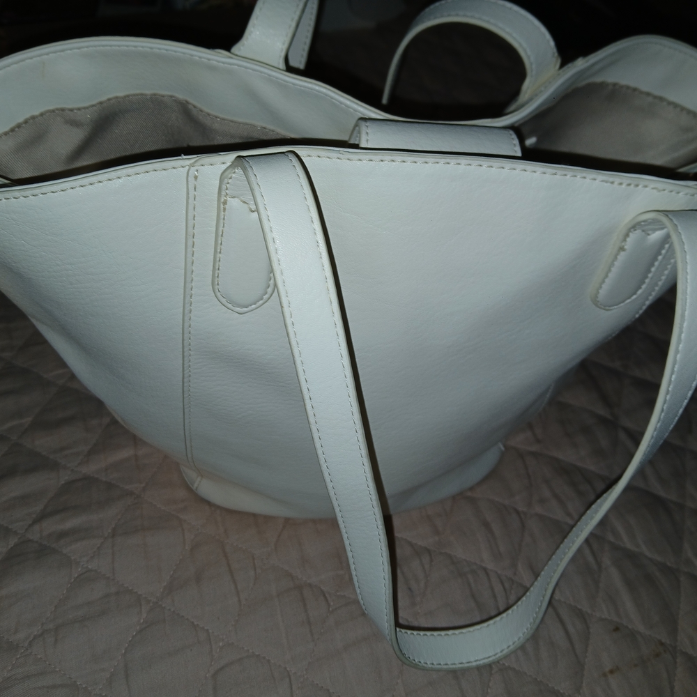 Elegant White Leather Tote Bag